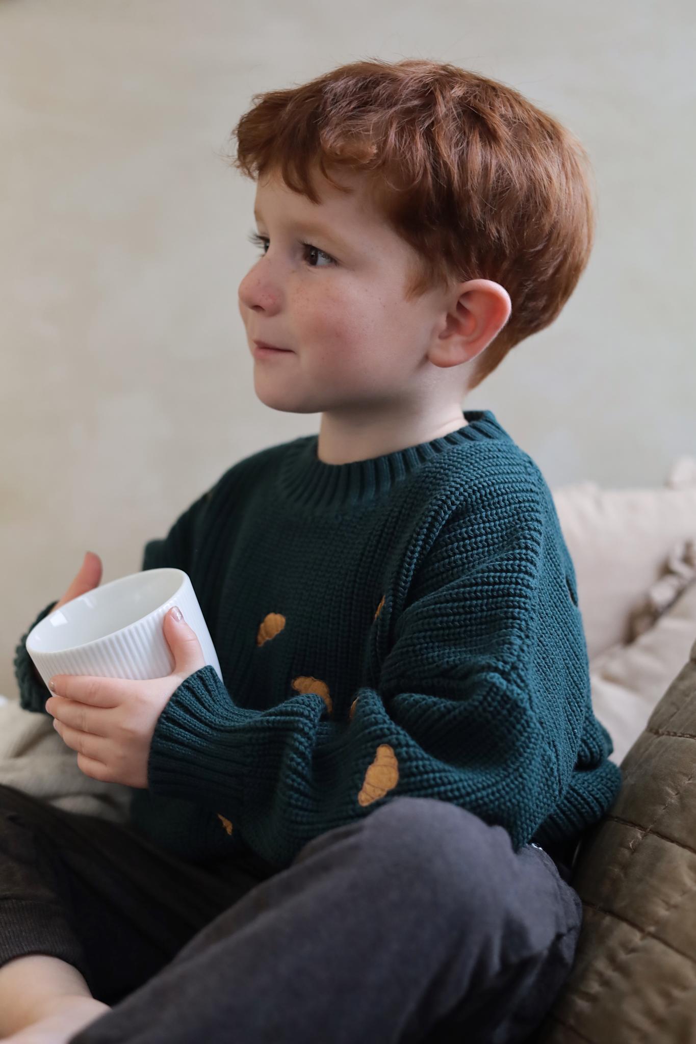  - deep green w. embroidered croissants